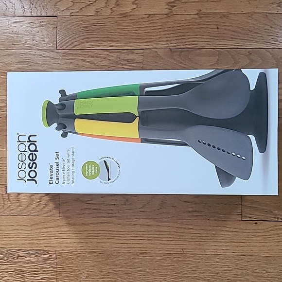 joseph joseph | Kitchen | Joseph Joseph Elevate Carousel Set | Poshmark